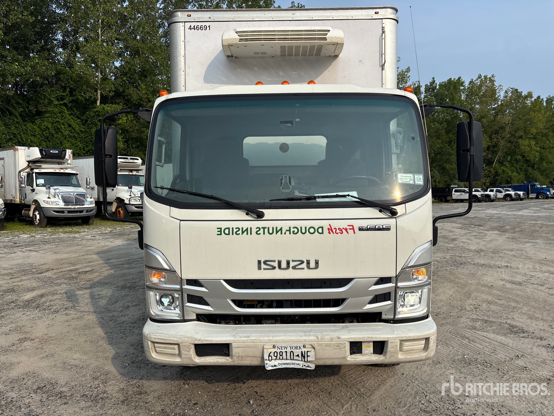 2025 Isuzu NPR