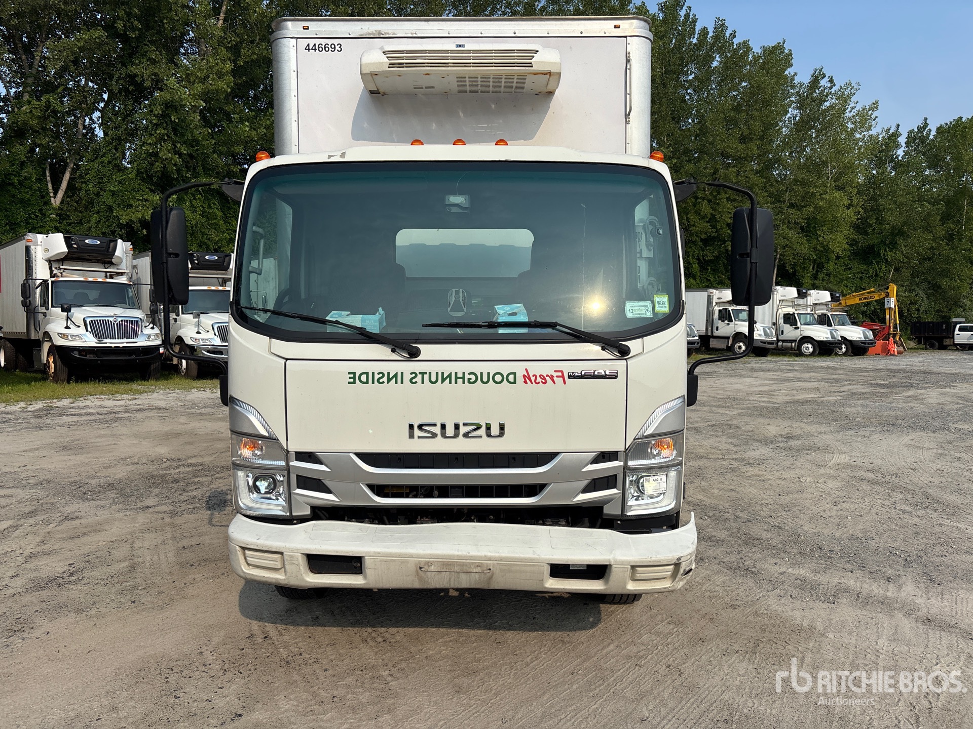 2025 Isuzu NPR