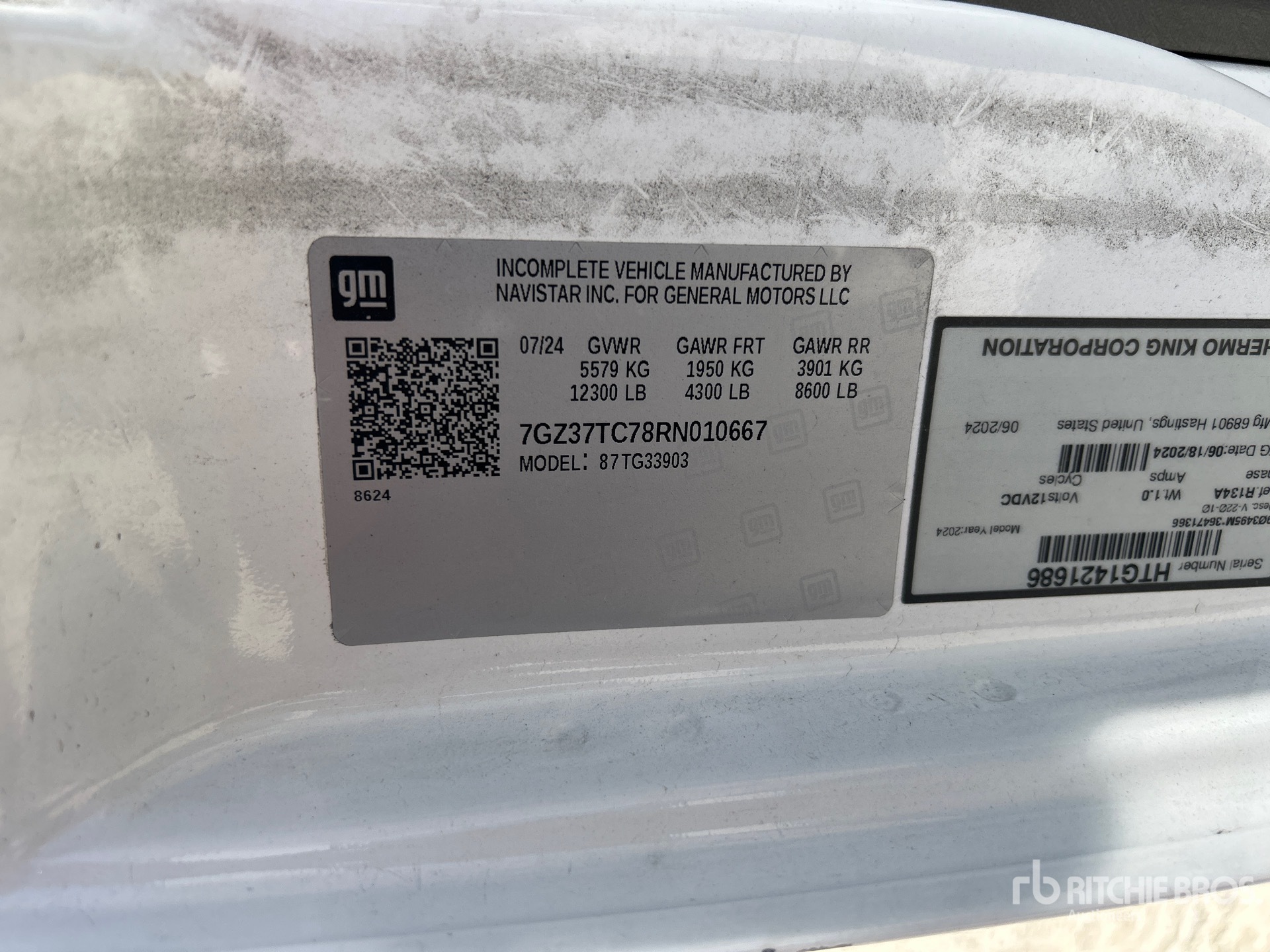 2024 GMC SAVANA G3500