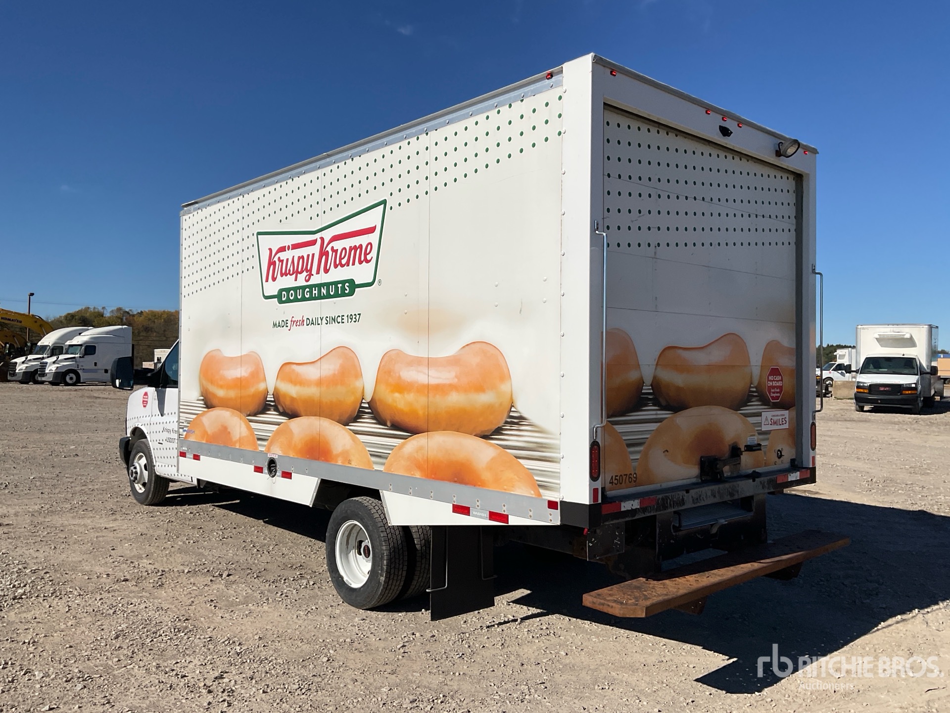 2024 GMC SAVANA 3500