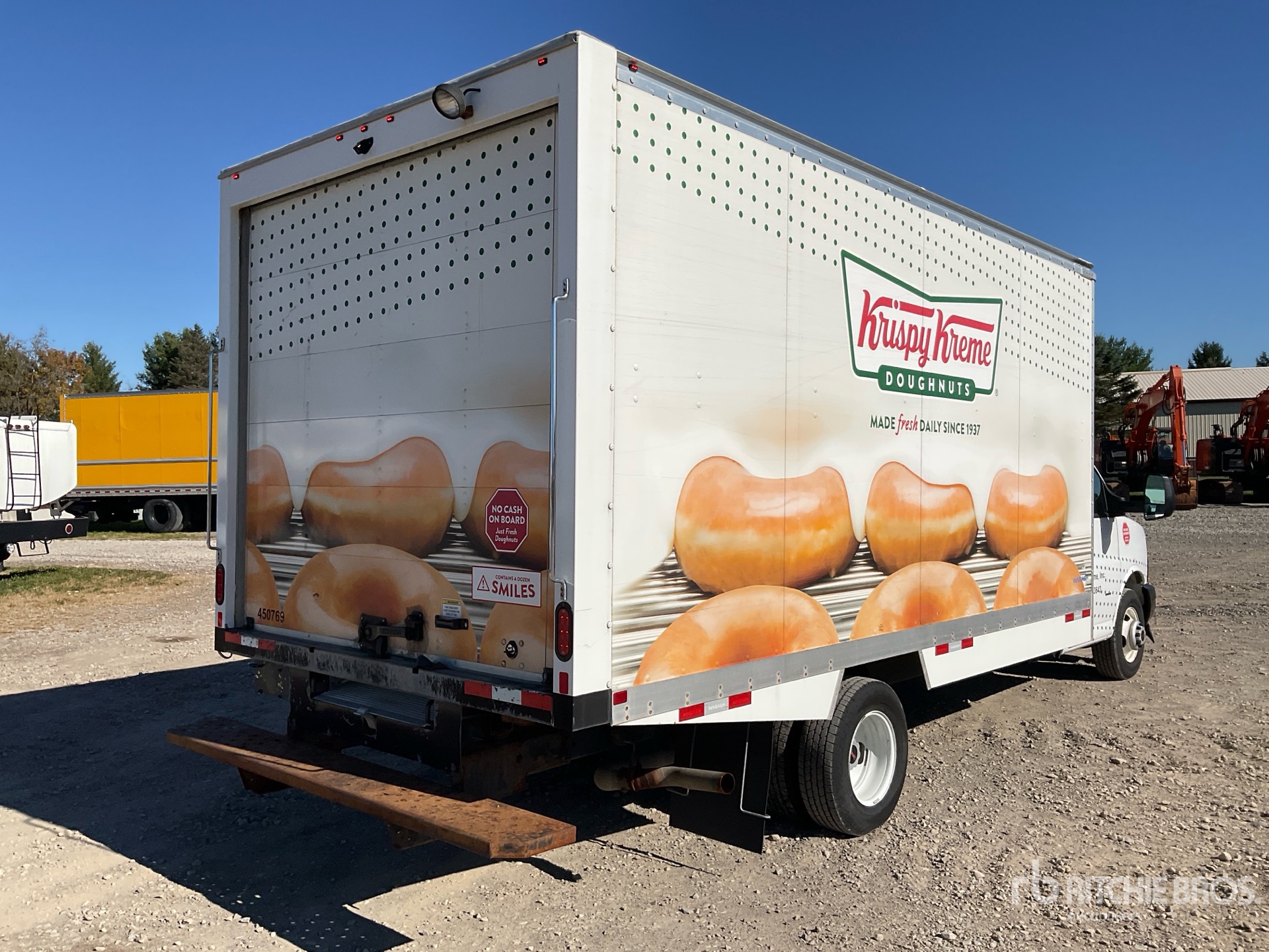 2024 GMC SAVANA 3500