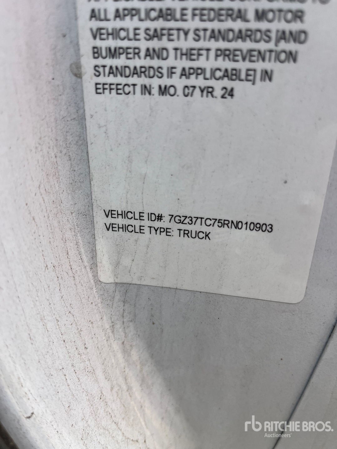 2024 GMC SAVANA G3500