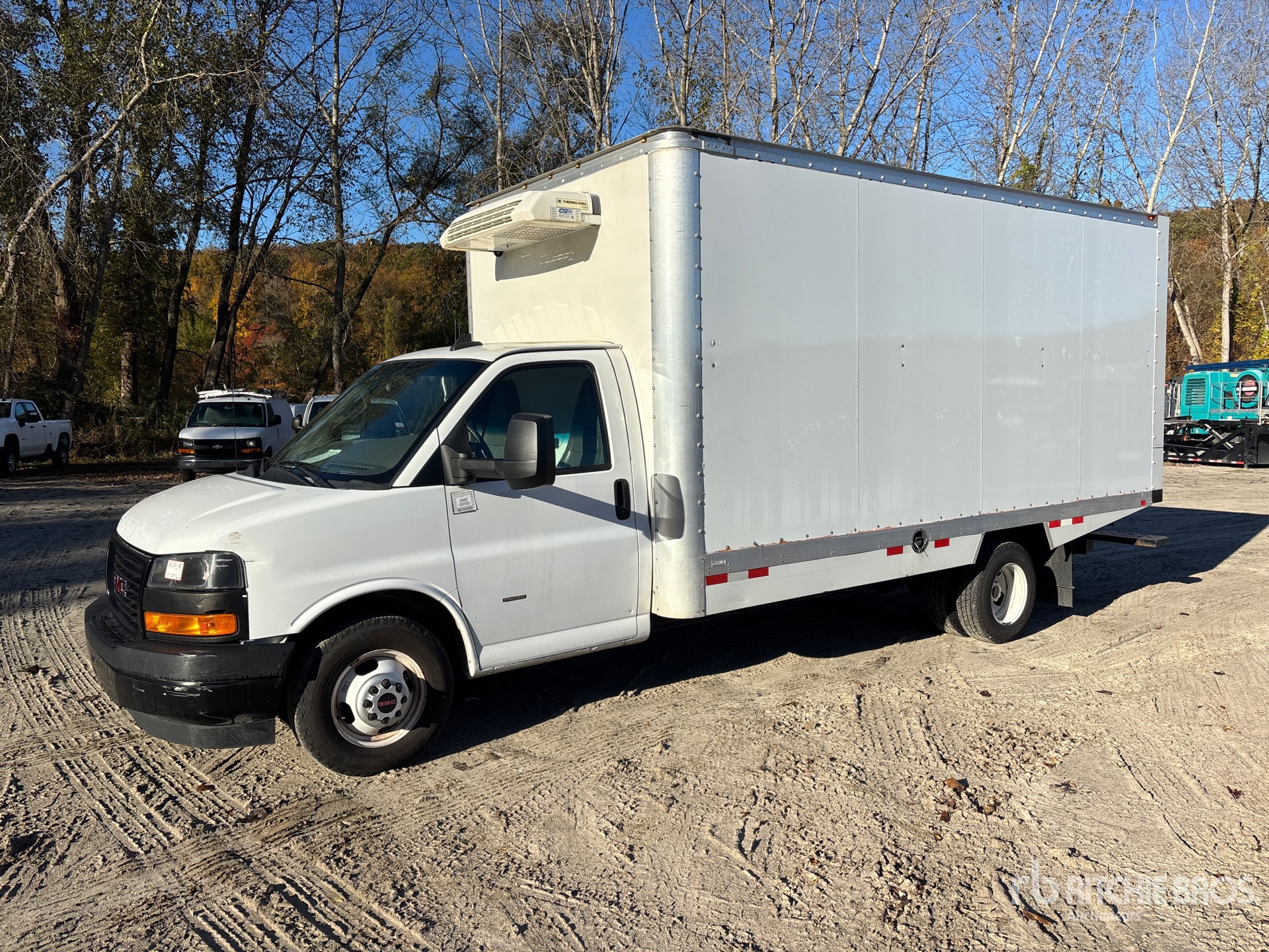 Photo of 2023 GMC SAVANA 3500