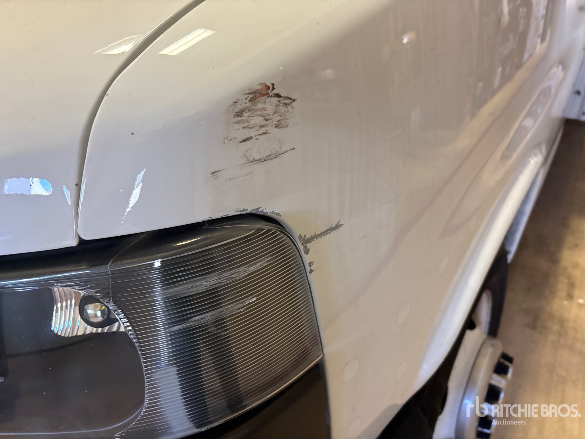 2023 GMC SAVANA 3500