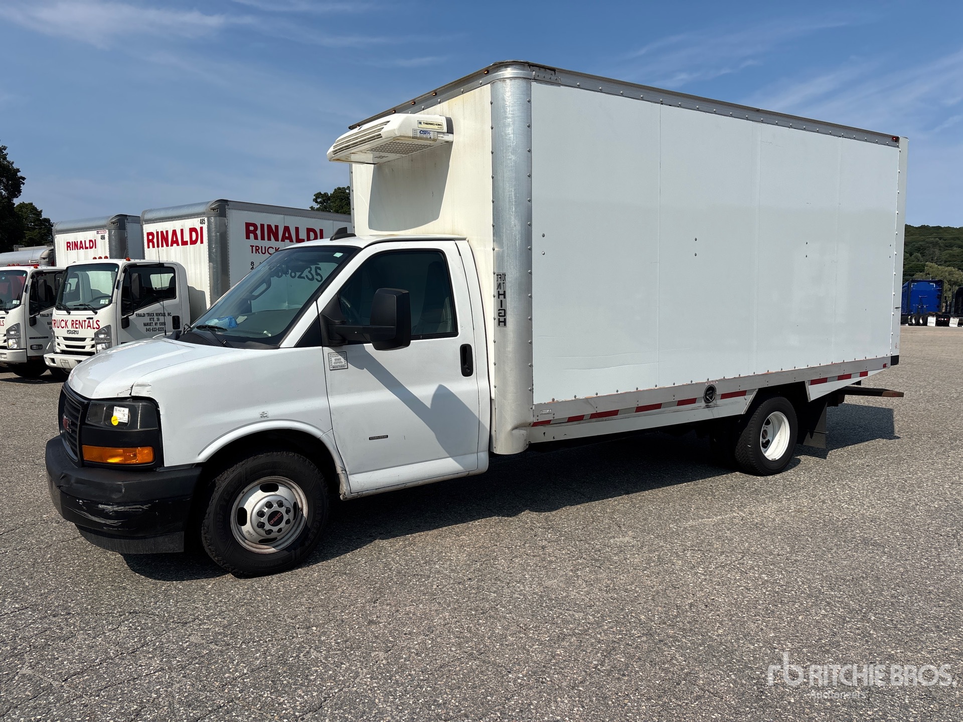 2023 GMC SAVANA 3500