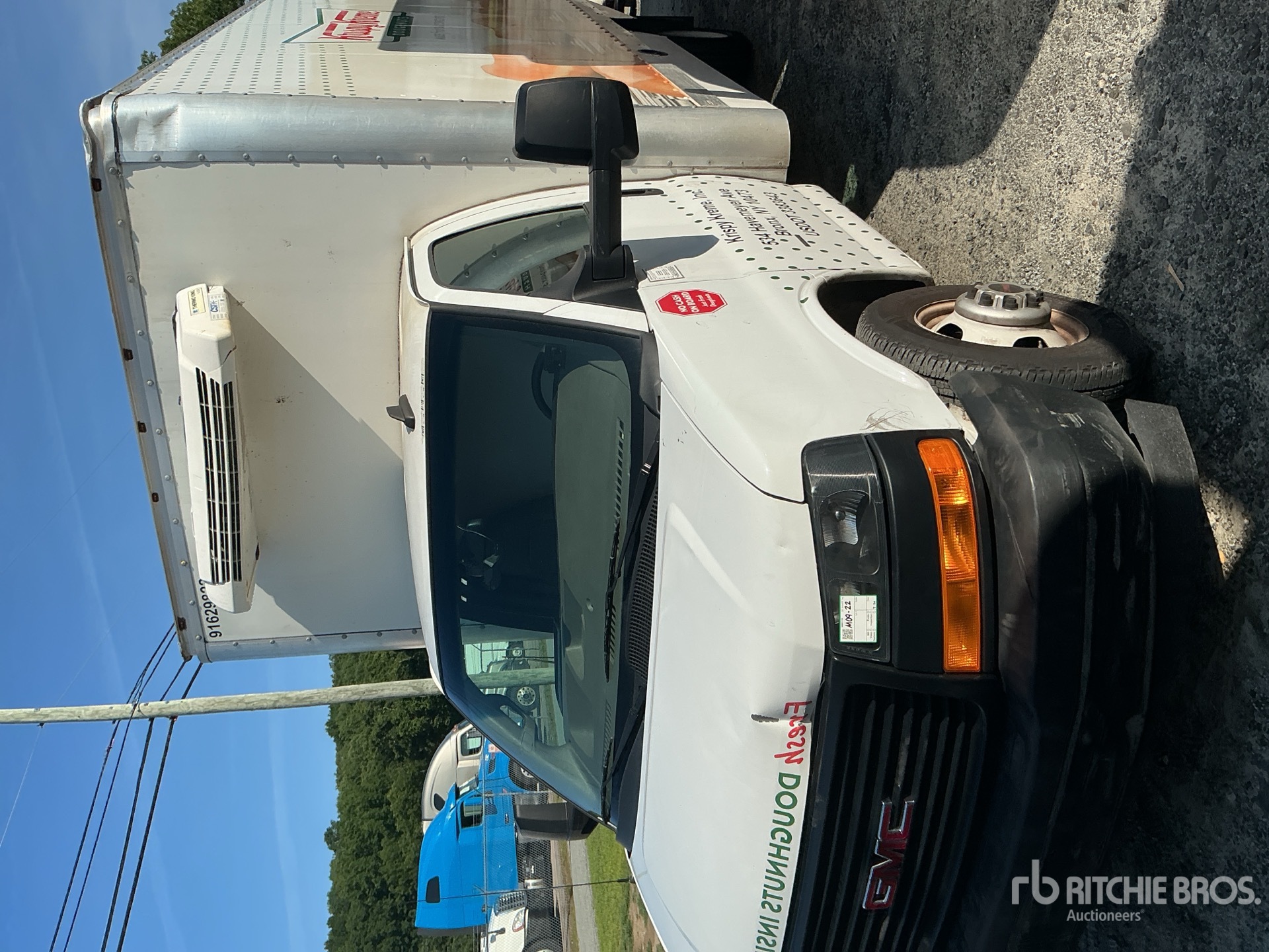 2023 GMC SAVANA 3500