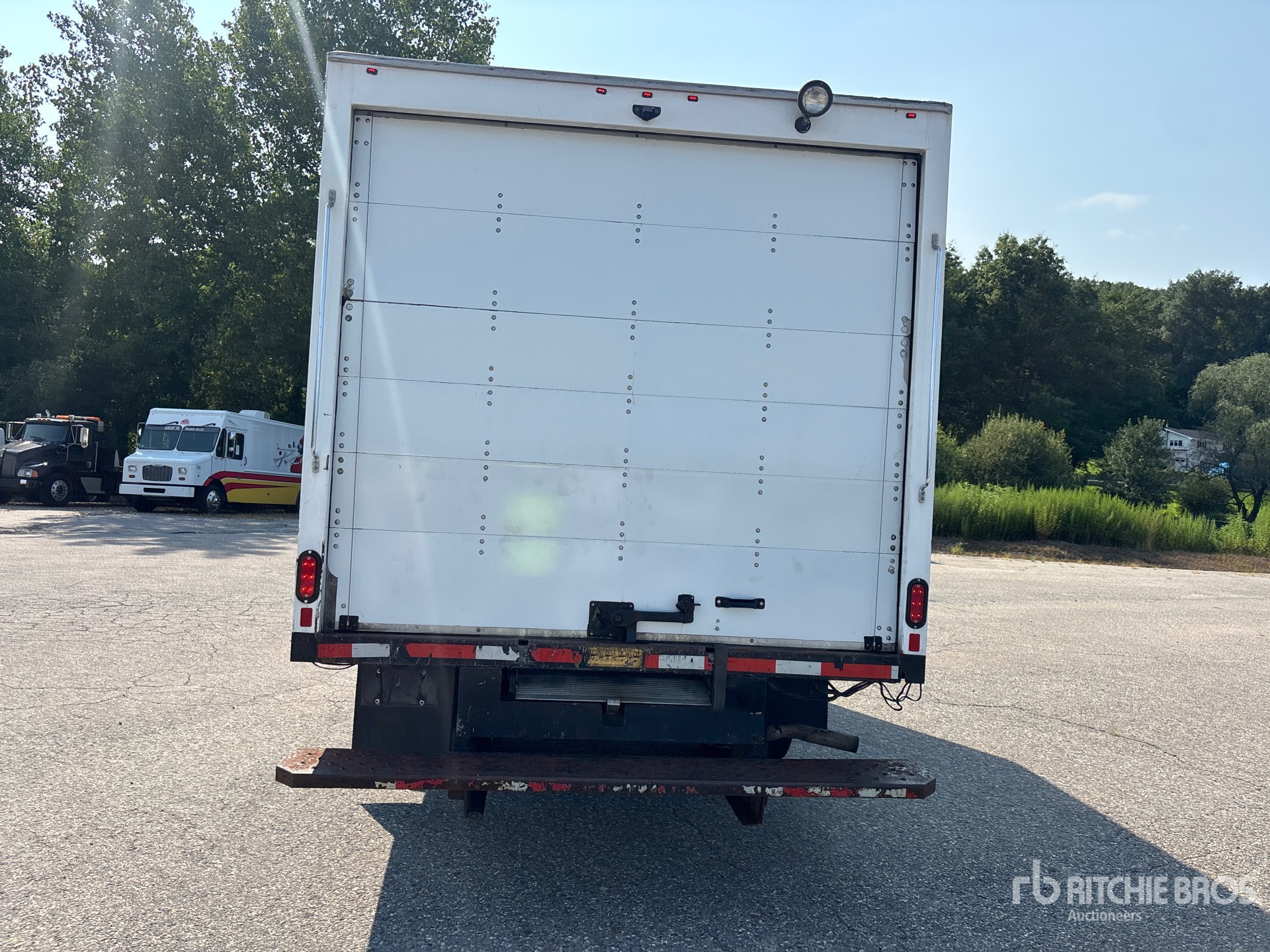 2023 GMC SAVANA 3500