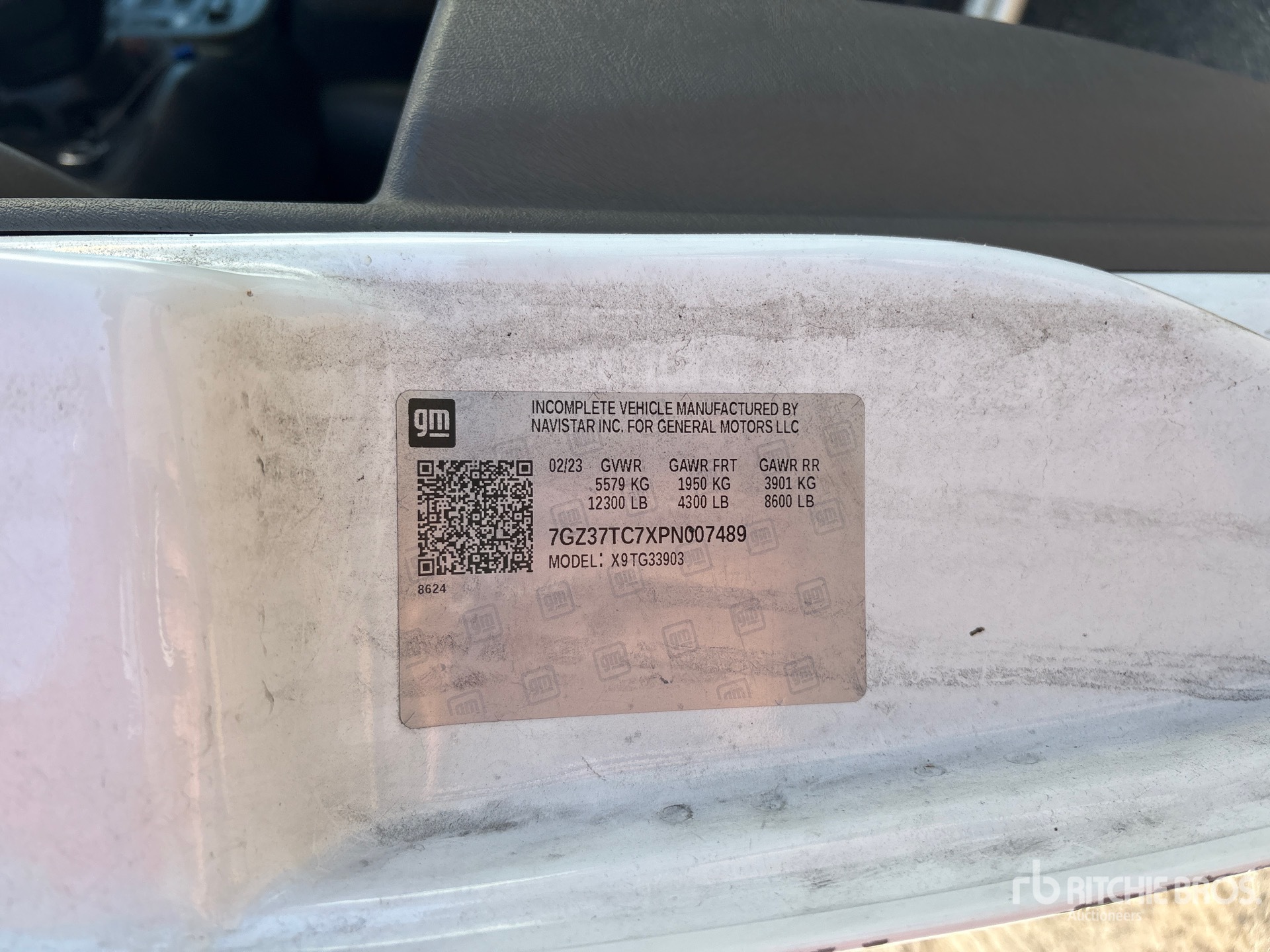 2023 GMC SAVANA G3500
