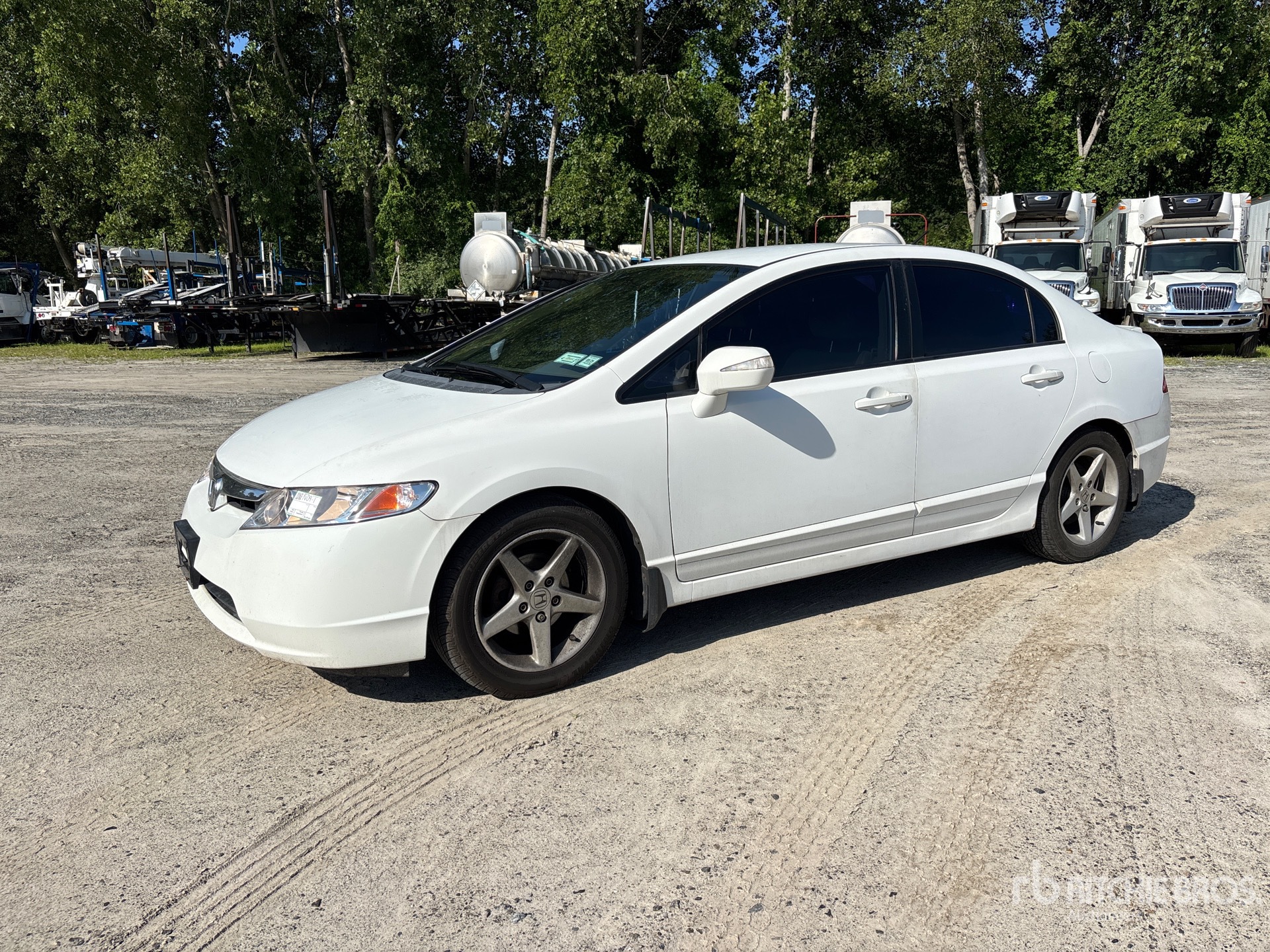 General Appearance with Featured Photo