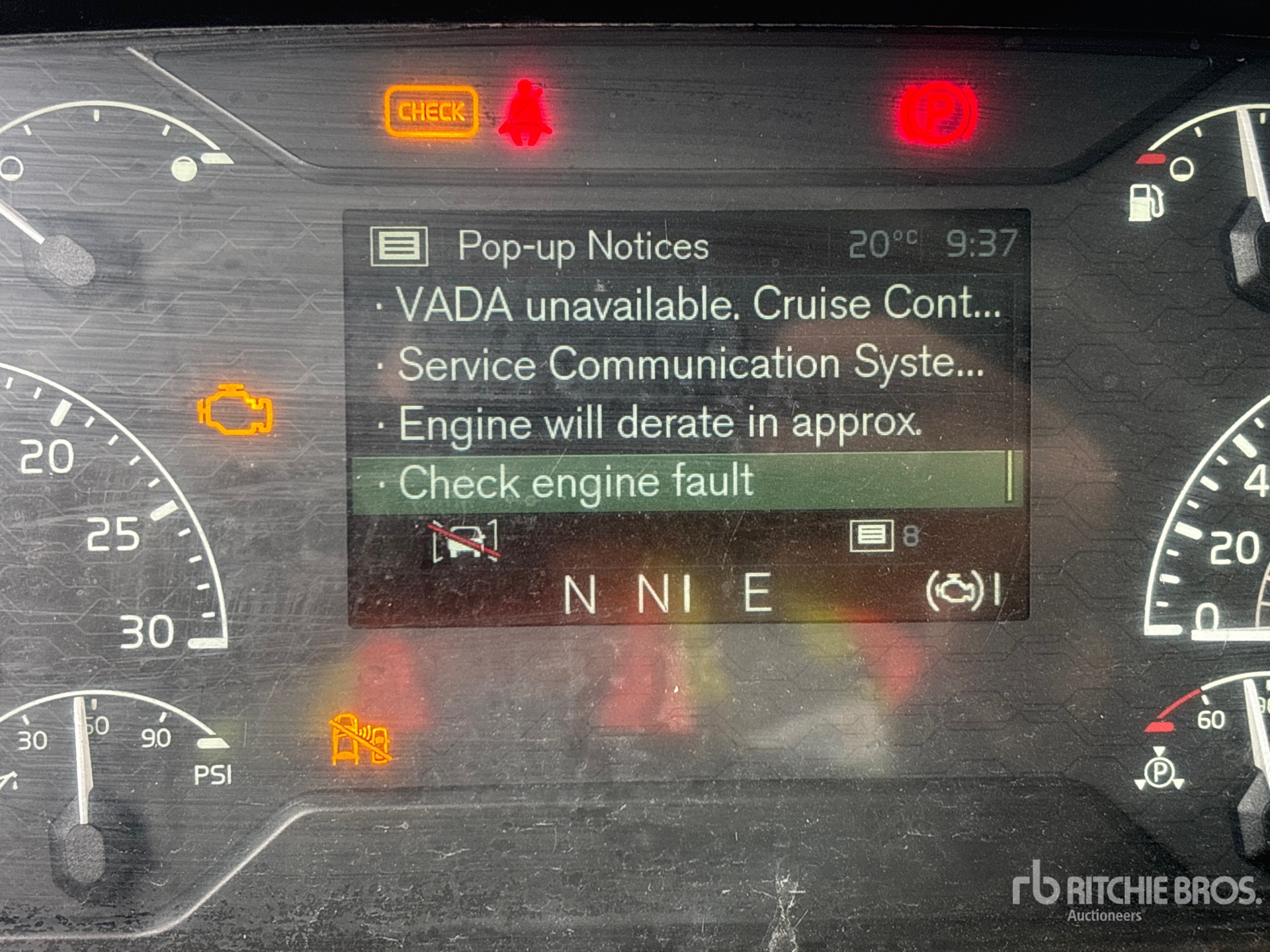 2020 Volvo VNL
