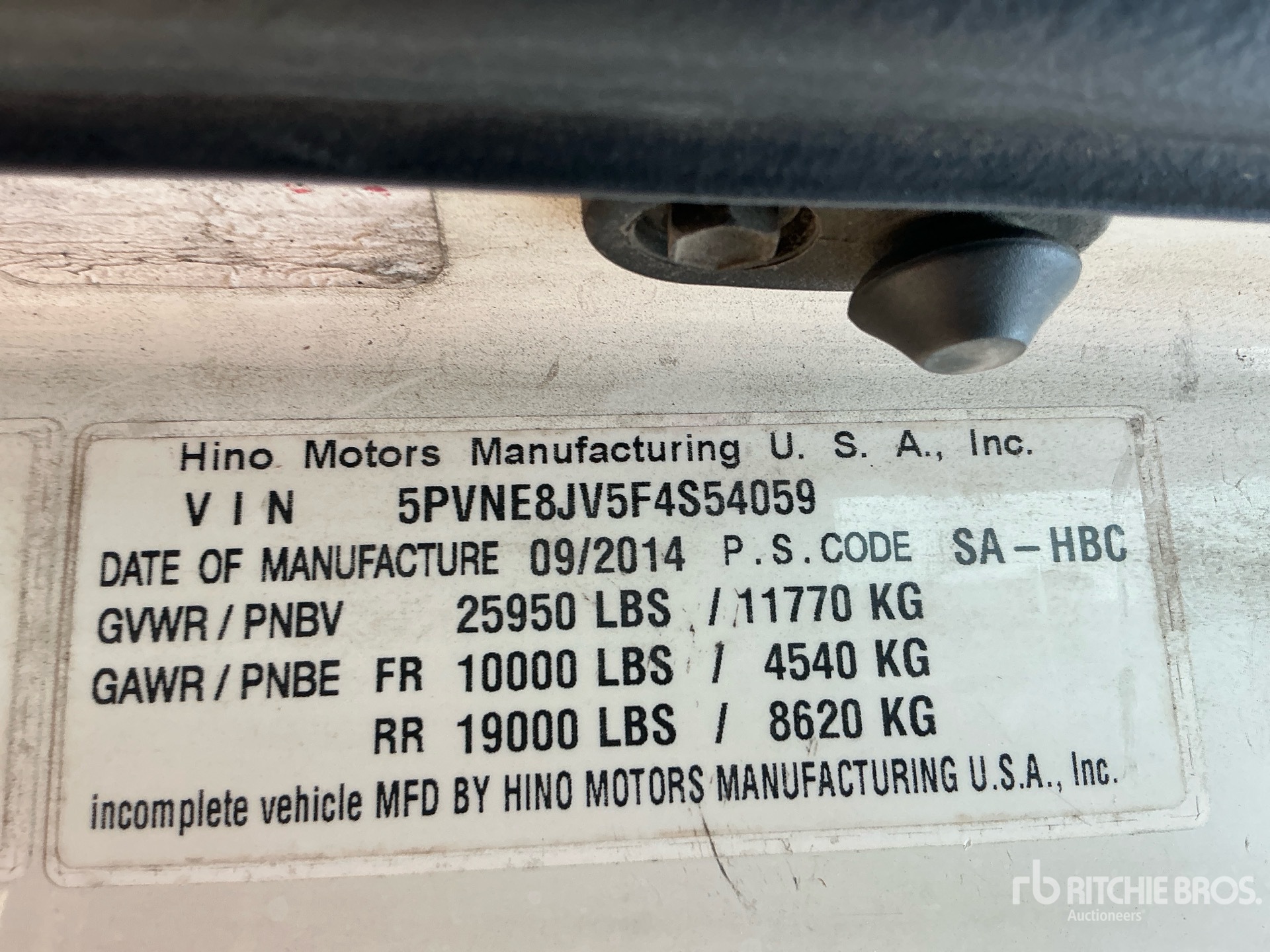 2015 Hino 268