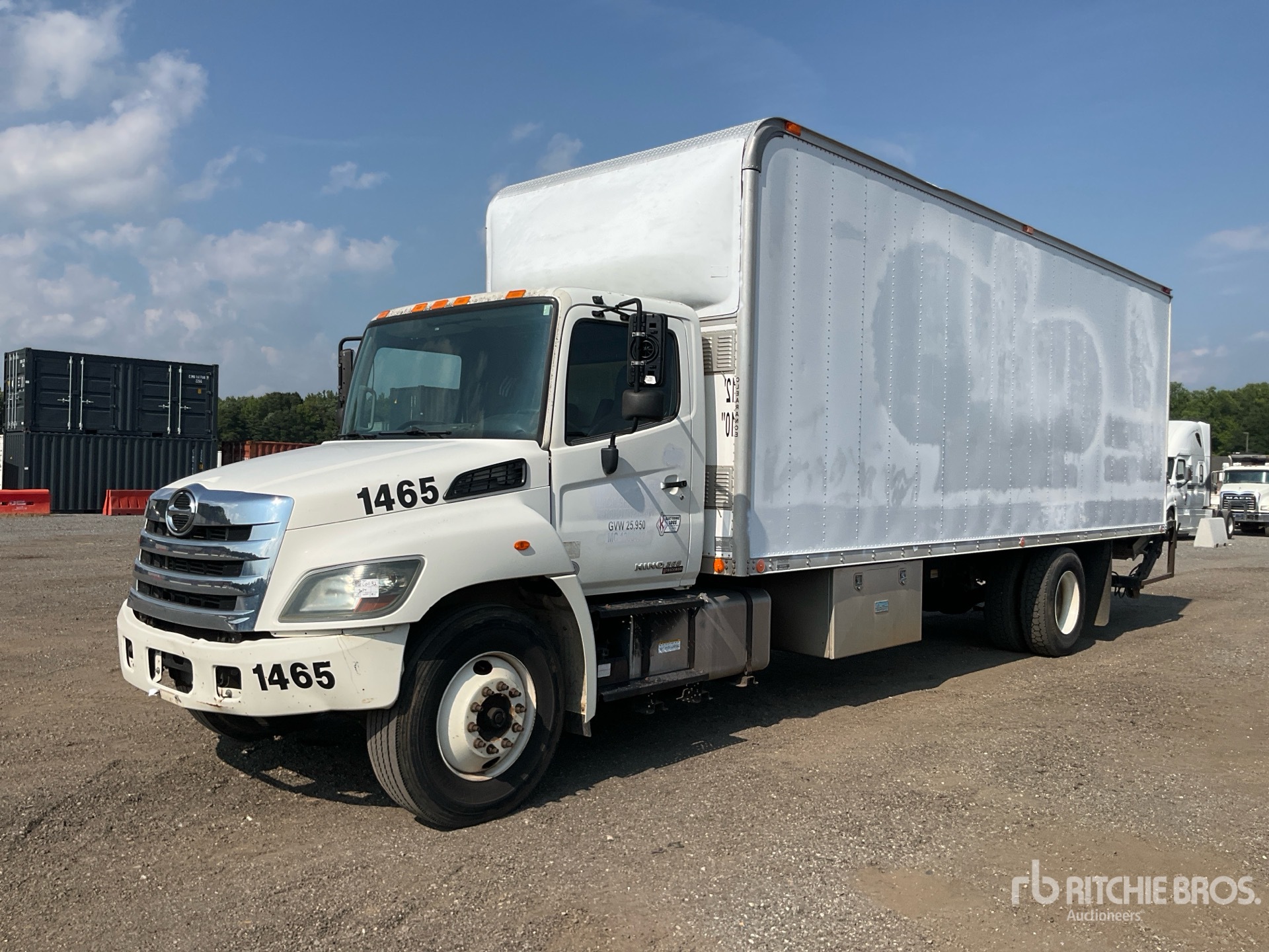 Photo of 2015 Hino 268