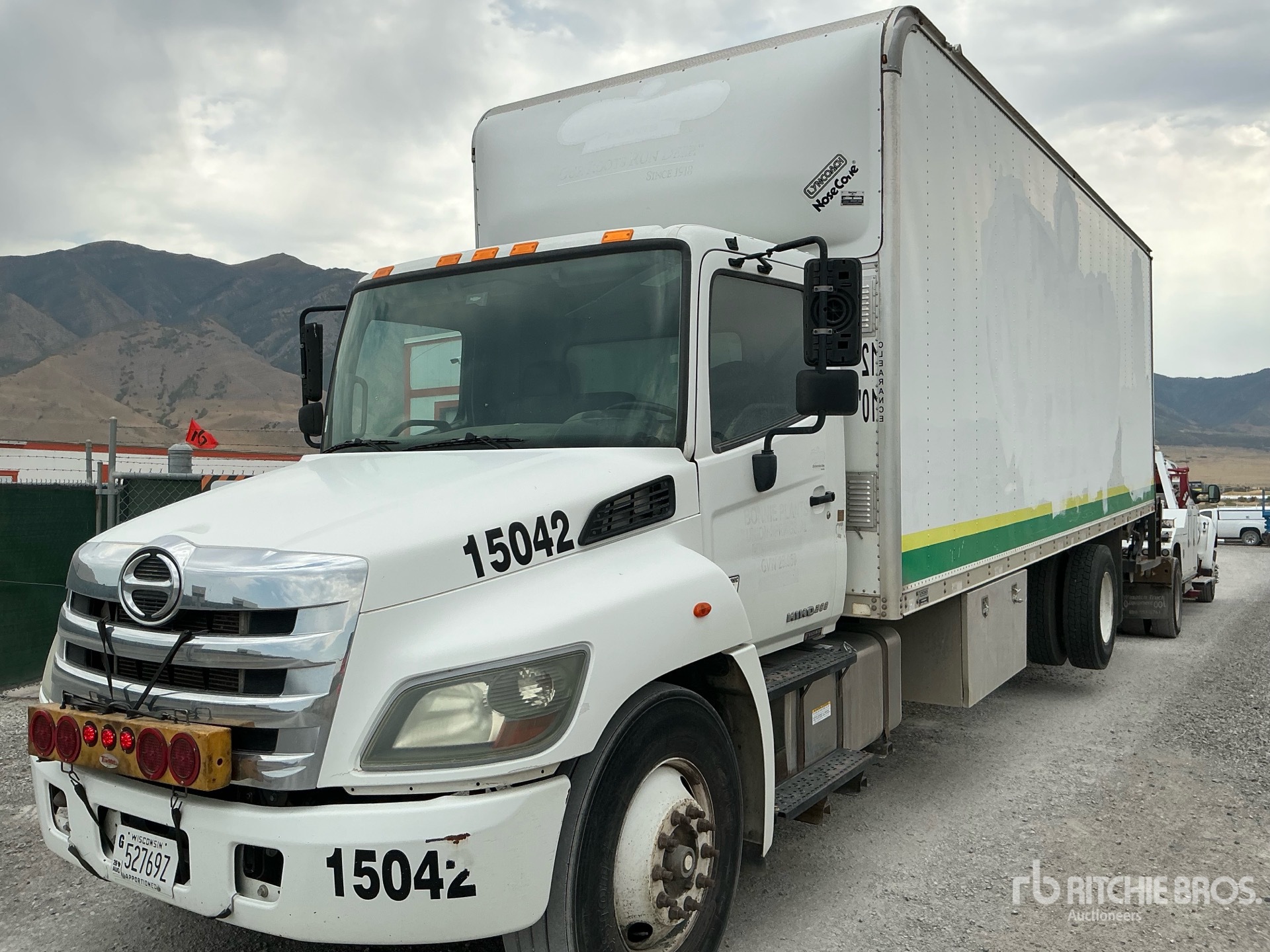 2016 Hino 268