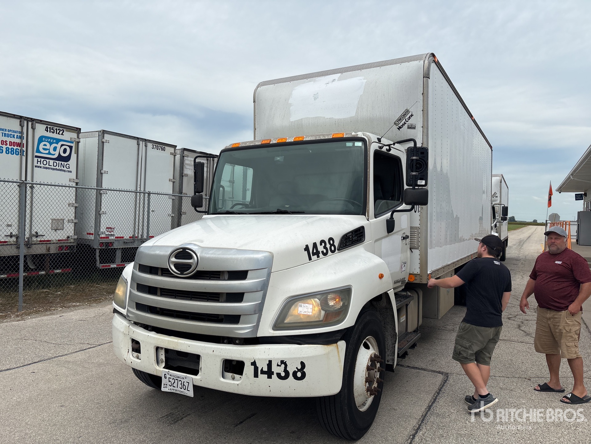 2015 Hino 268