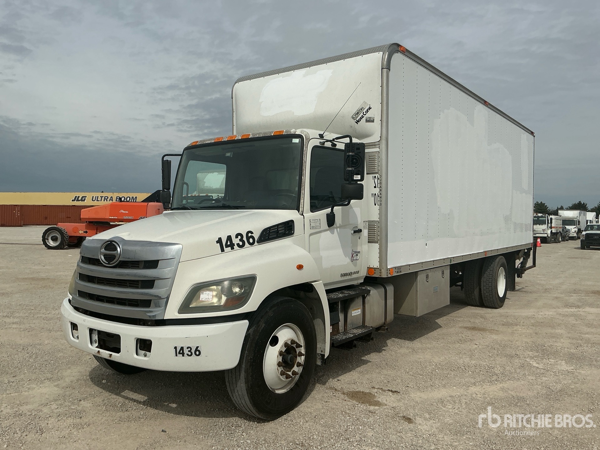 Photo of 2015 Hino 268