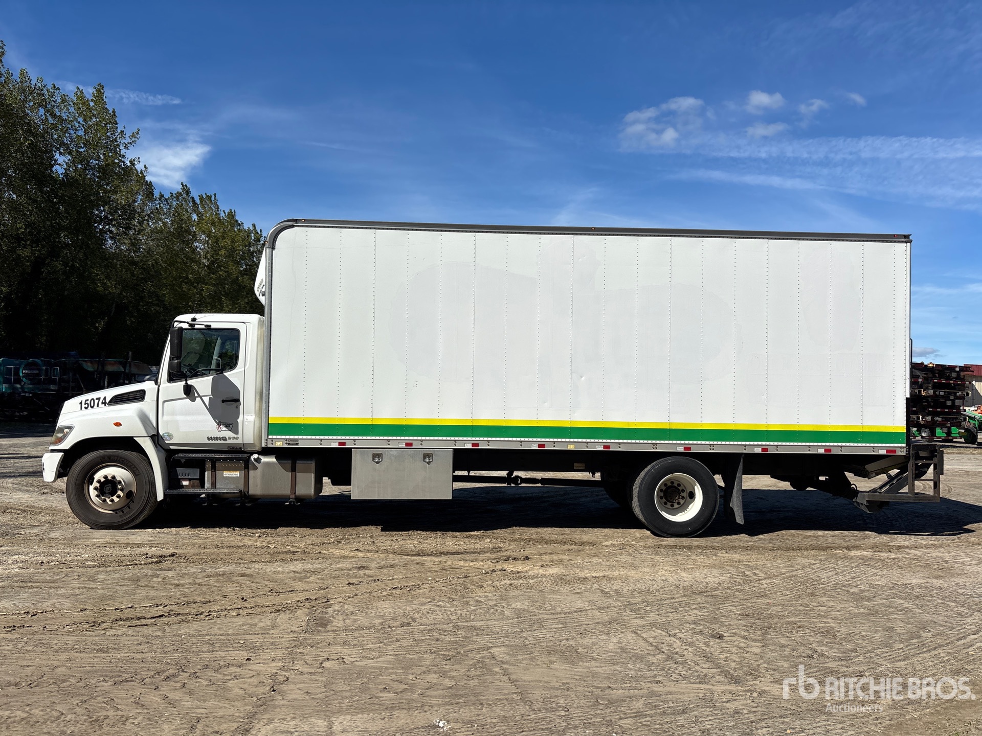 2016 Hino 268