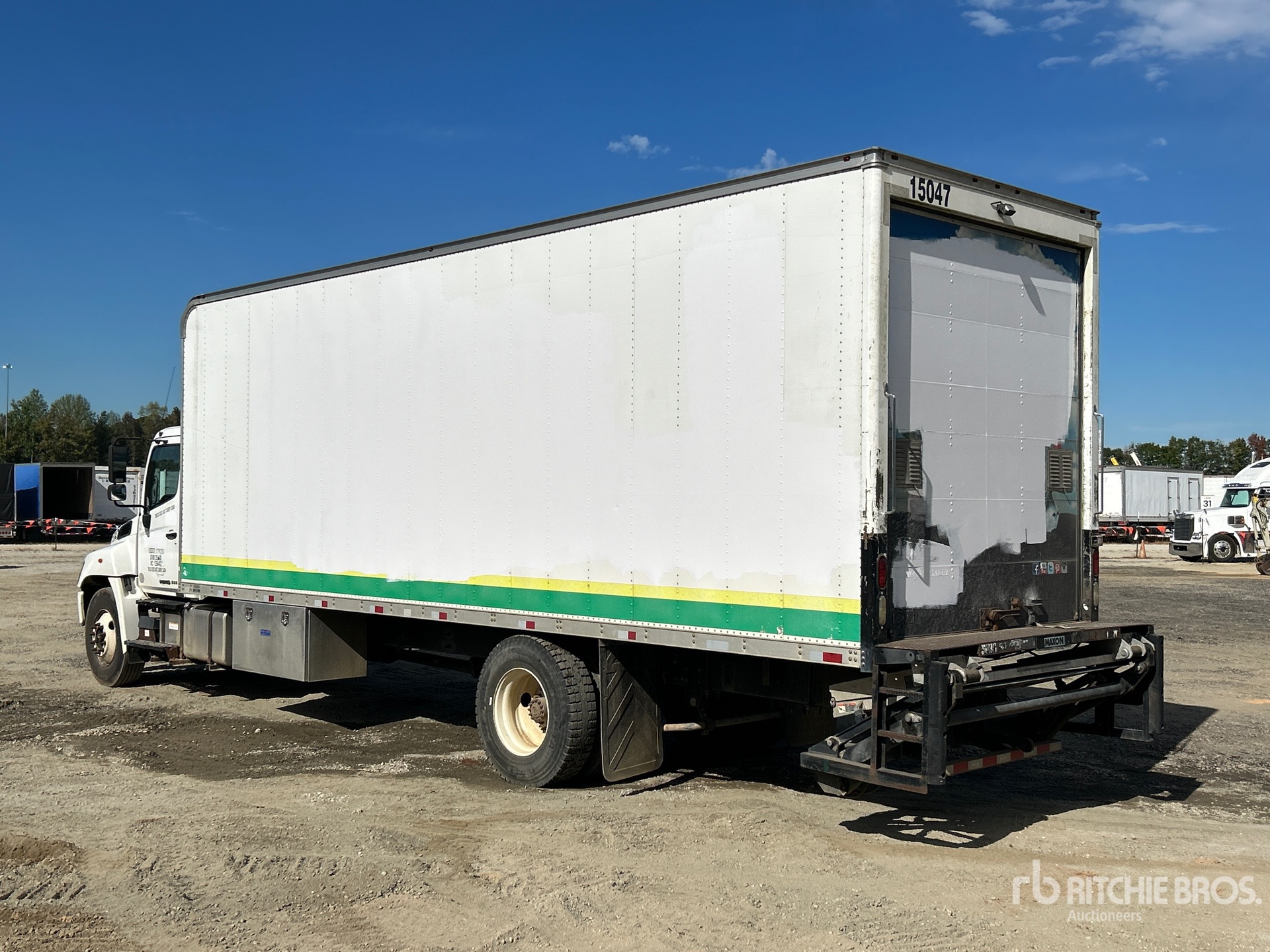 2016 Hino 268