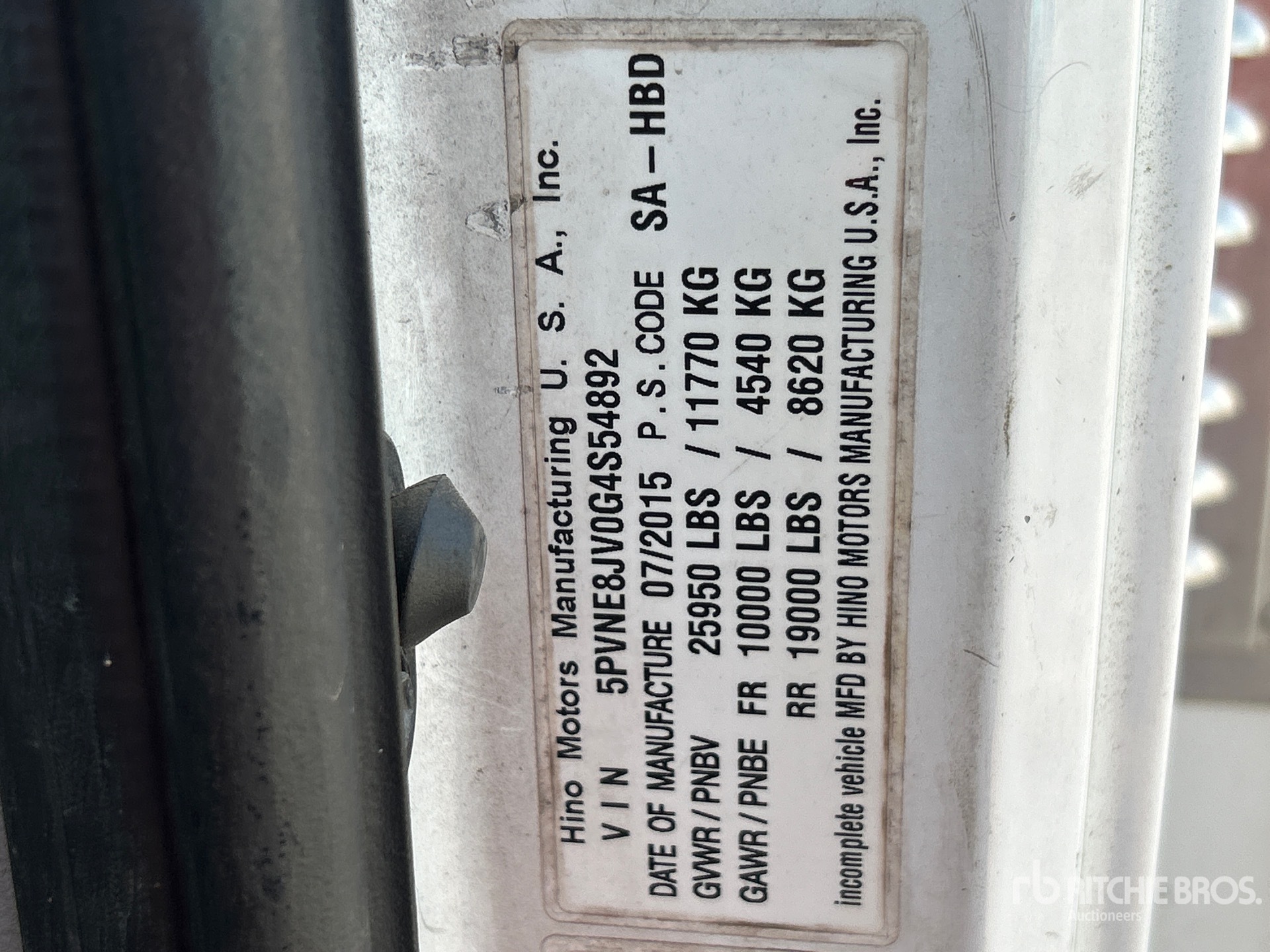 2016 Hino 268