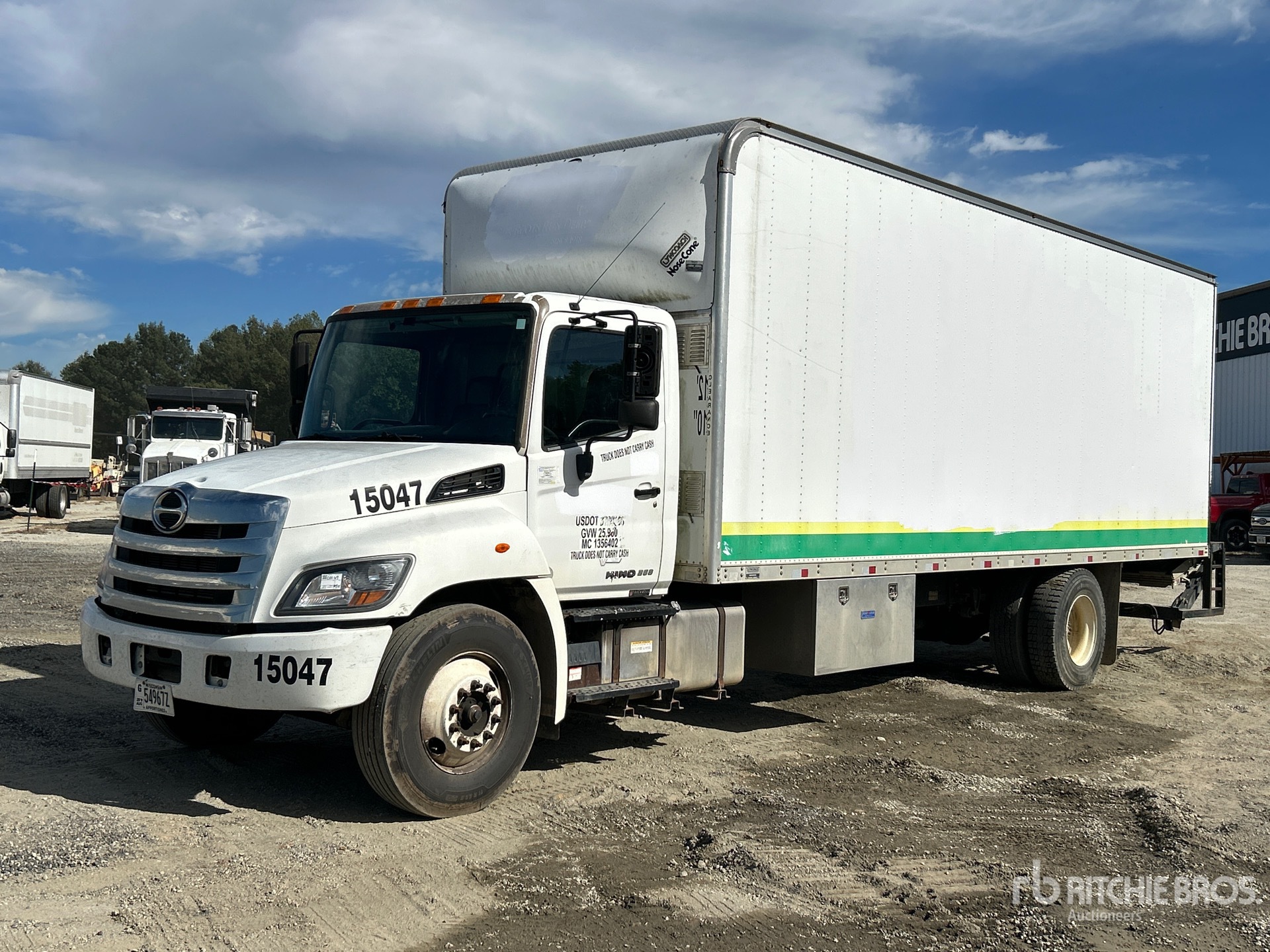Photo of 2016 Hino 268