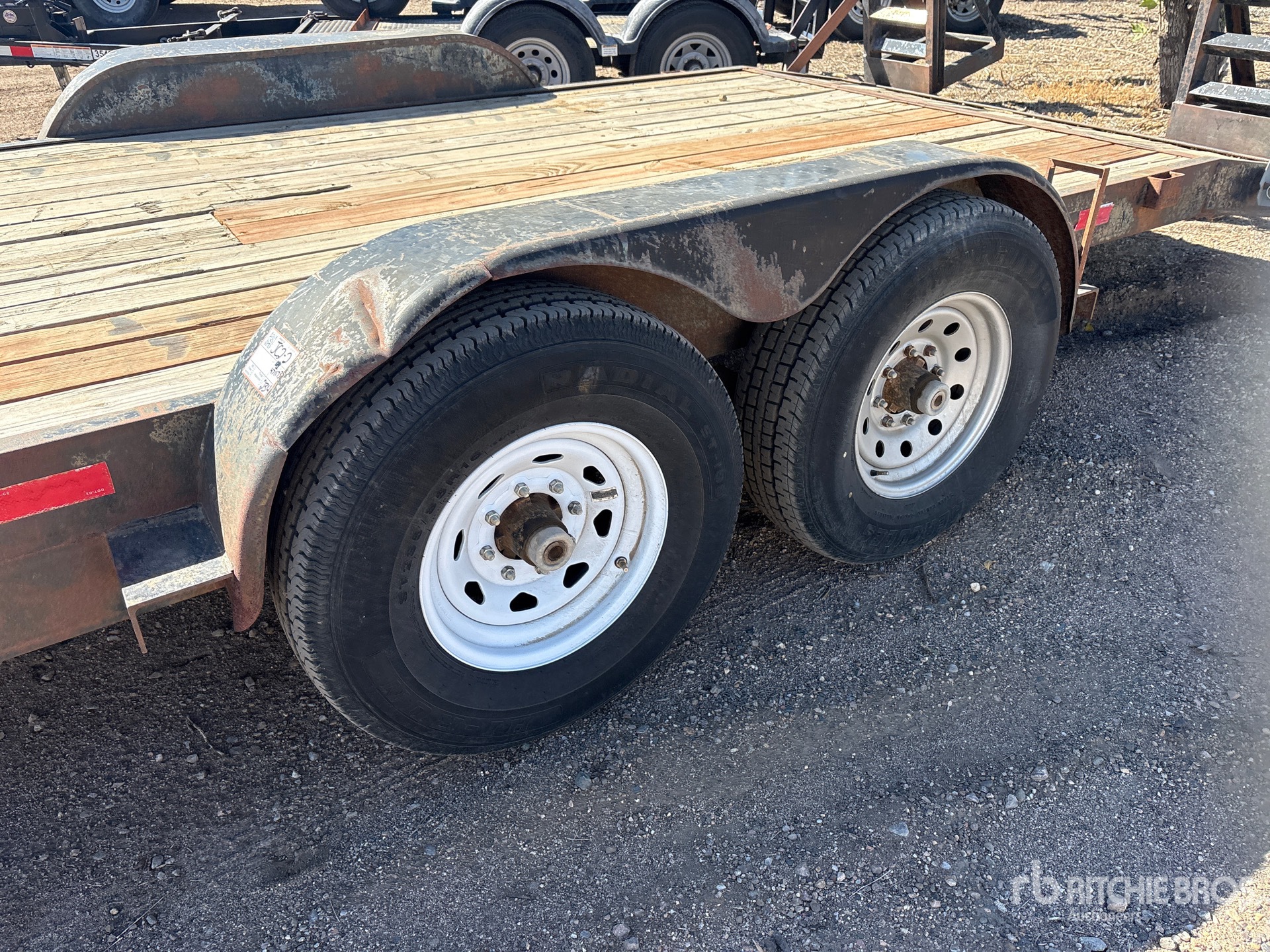 2021 Utility EQ82X20HD