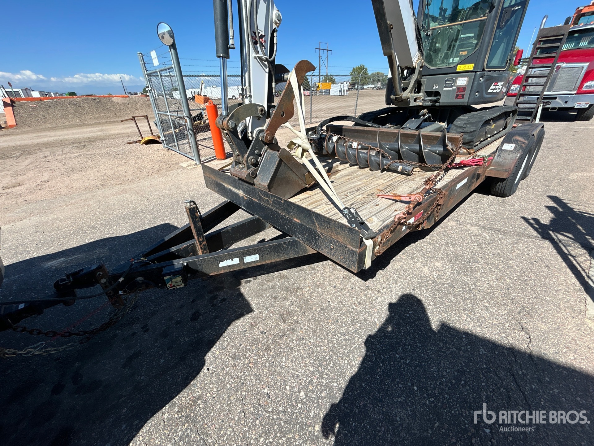 2021 Utility EQ82X20HD