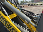 Hydraulics with Bucket Tilt Cylinders