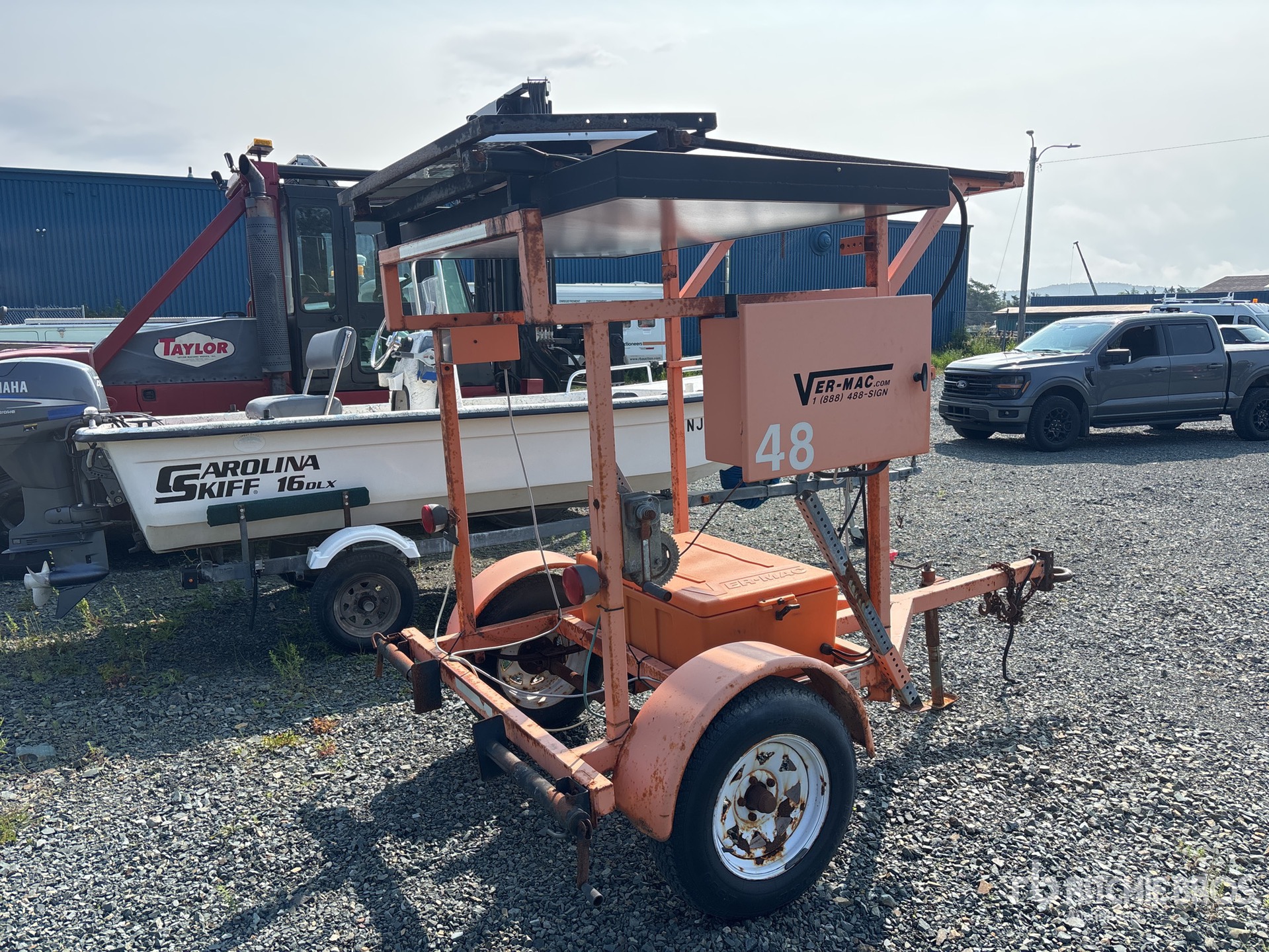 General Appearance with Picture, Right Rear Corner