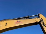 Hydraulics with Stick Cylinder