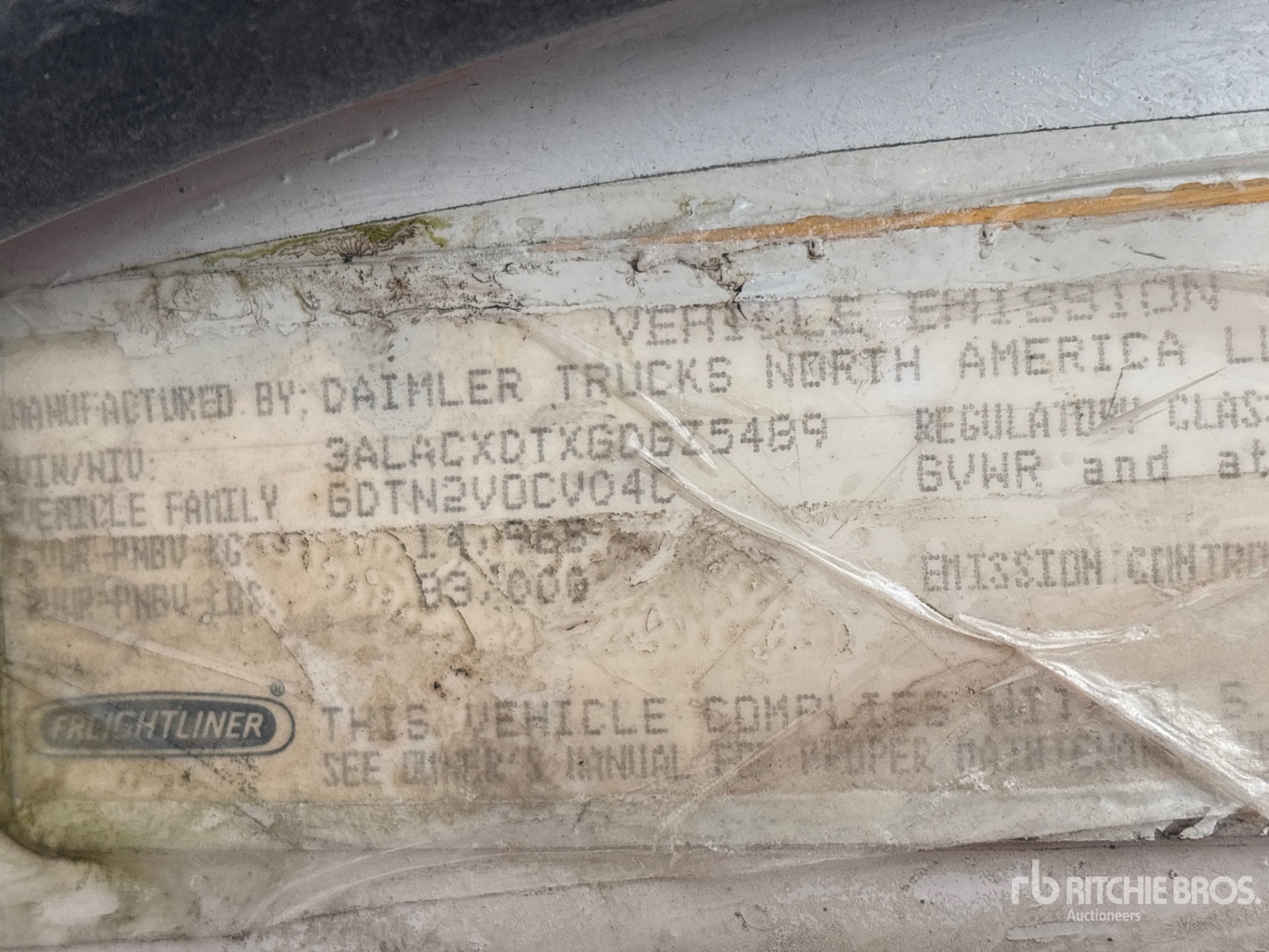 2016 Freightliner M2 106