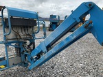 Chassis with Condizioni del braccio retrattile