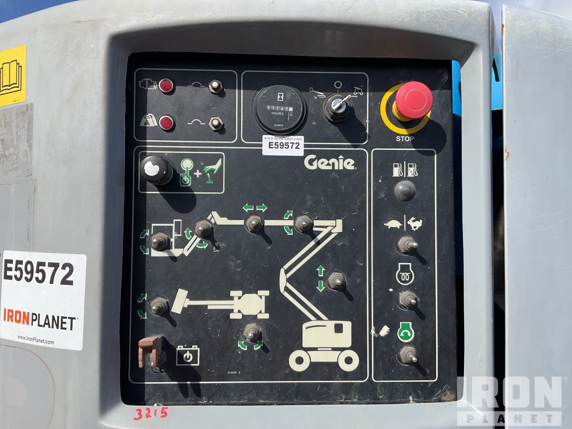 Control Station Ground with Controlli di funzione