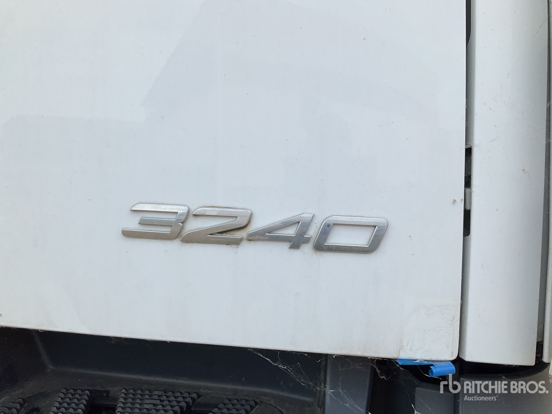2023 Mercedes-Benz AROCS 5 3240