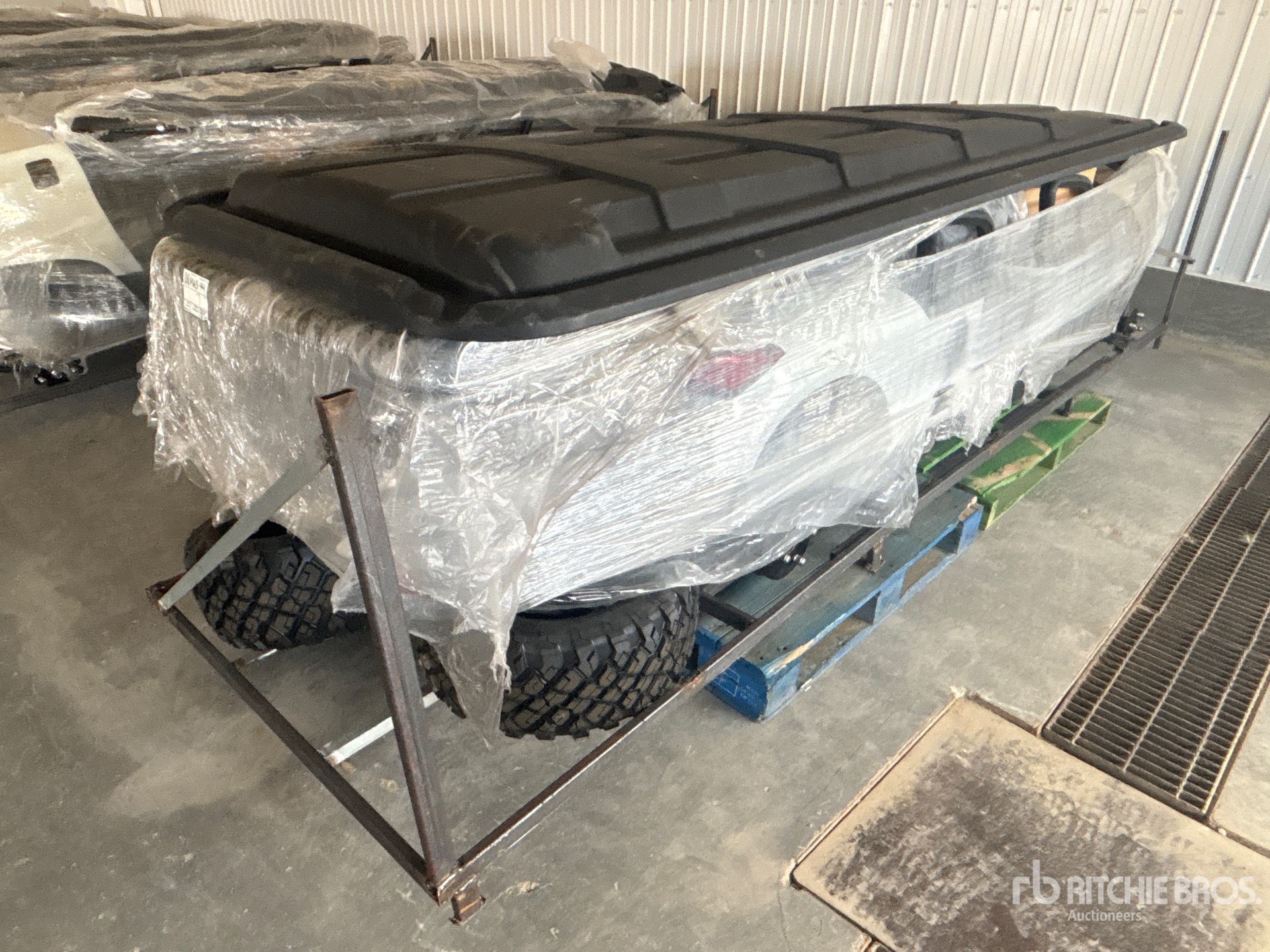 General Appearance with Picture, Right Rear Corner