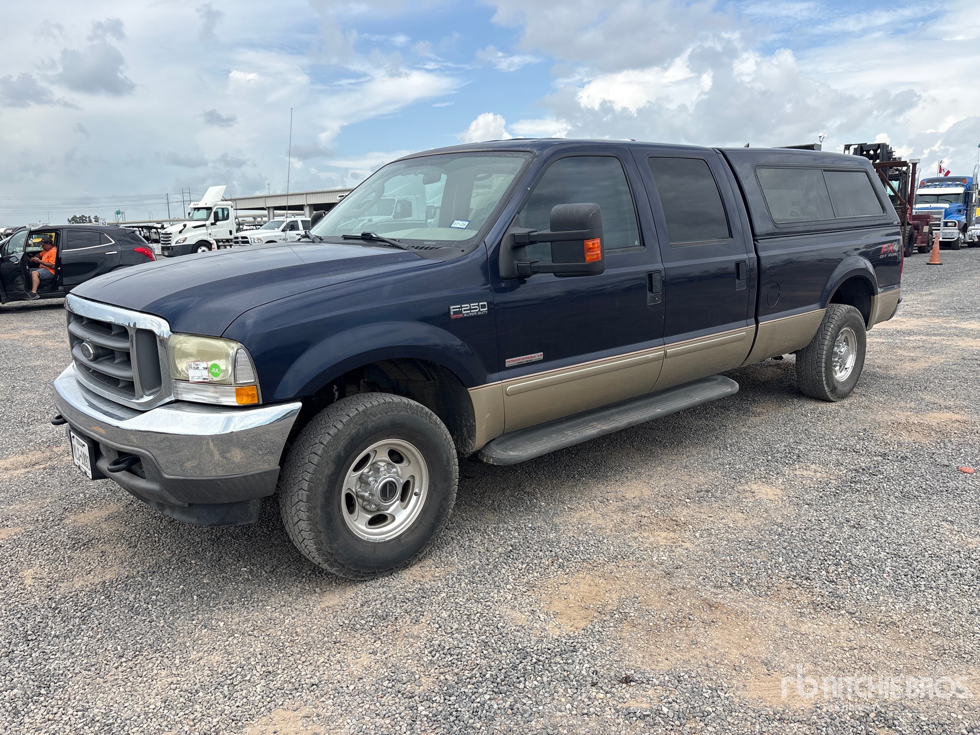 General Appearance with Picture, Left Front Corner