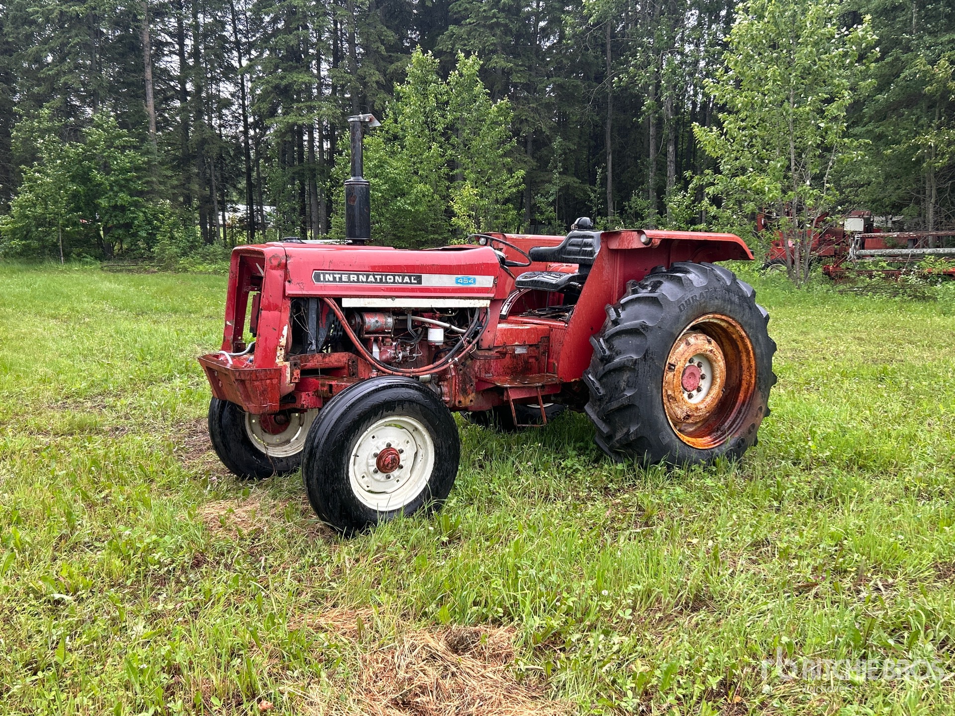 International 454