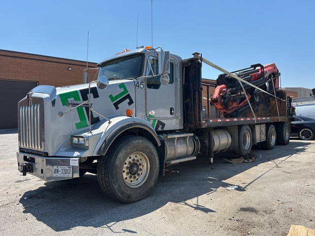 Palfinger PK50002-EH Knuckle Boom on 2011 Kenworth 8x4 Boom Truck