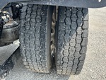 4 Underbody - Truck with Right Rear Drive Tires