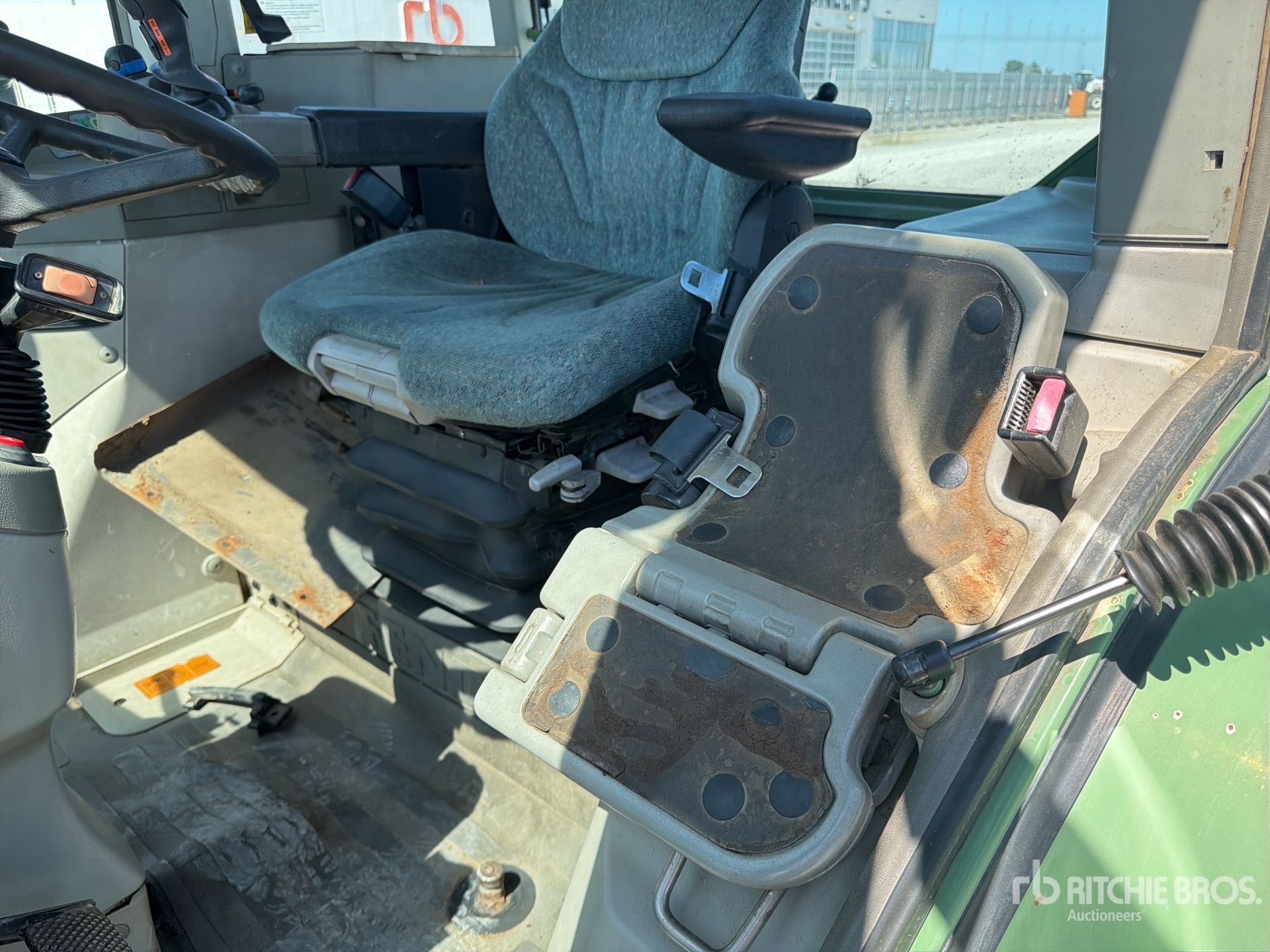 2001 Fendt 716 VARIO