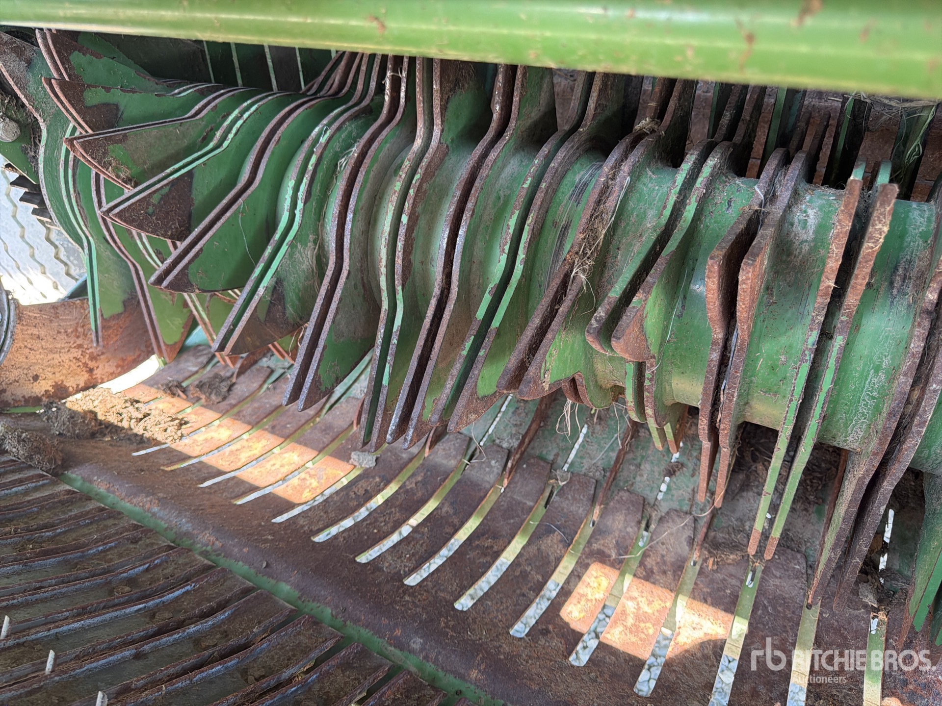 2013 Krone COMPRIMA V180XC
