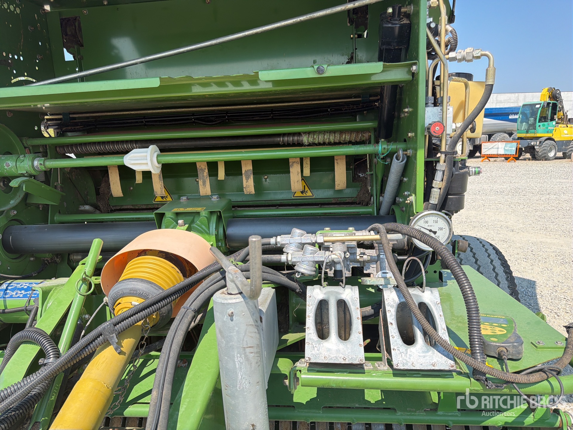 2013 Krone COMPRIMA V180XC