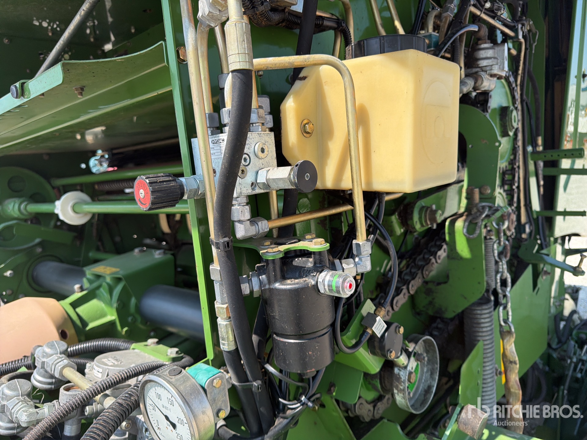 2013 Krone COMPRIMA V180XC