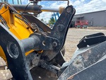 Chassis with Tilt Linkage