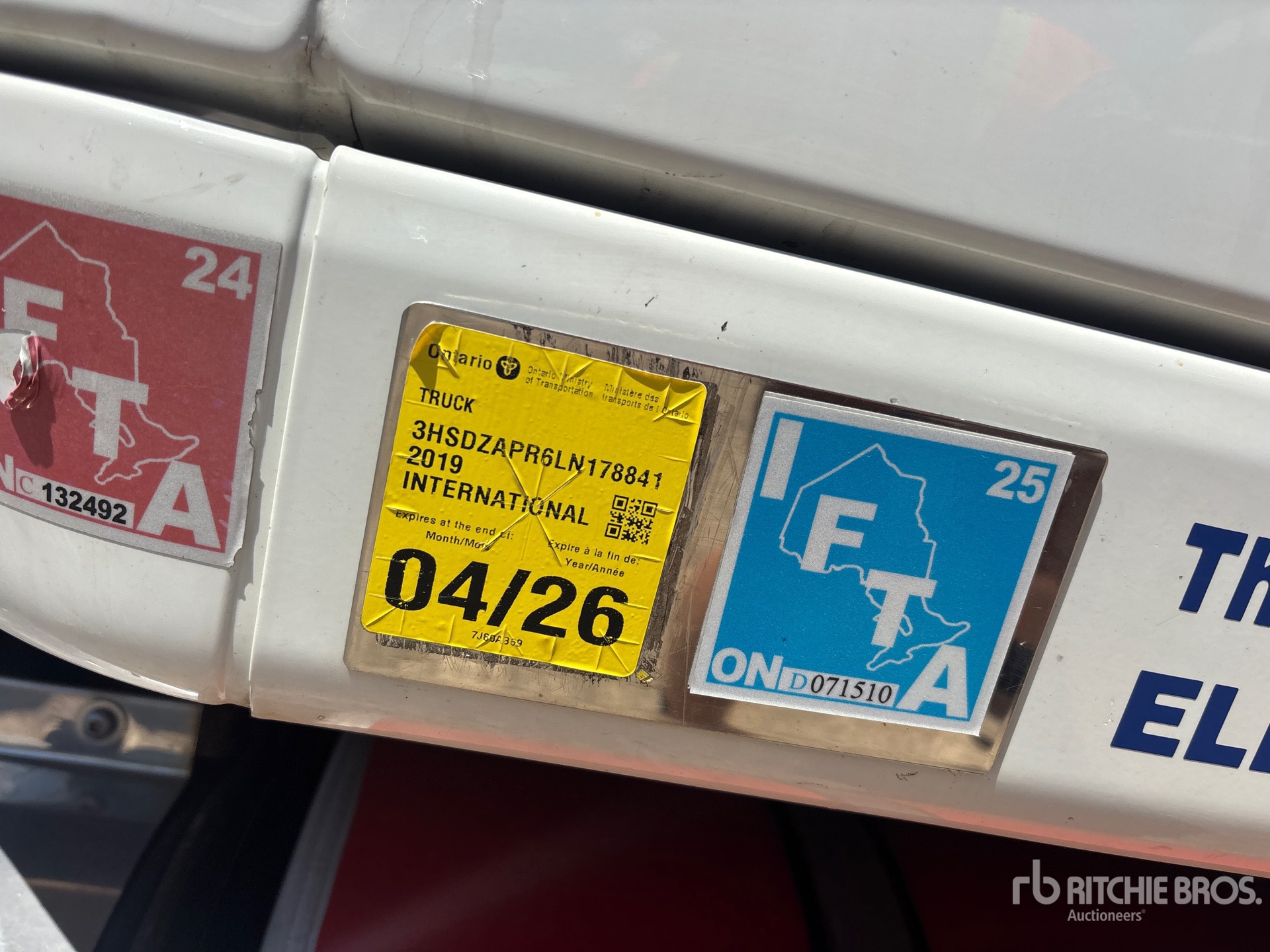 2020 International LT625