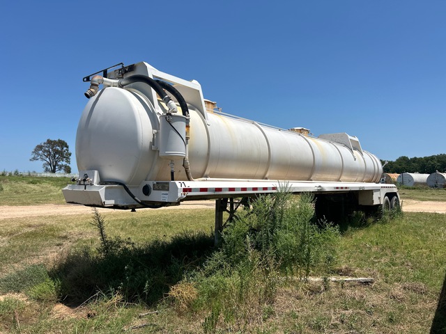 2008 VE Enterprises EV-130 130 bbl T/A Tanker Trailer