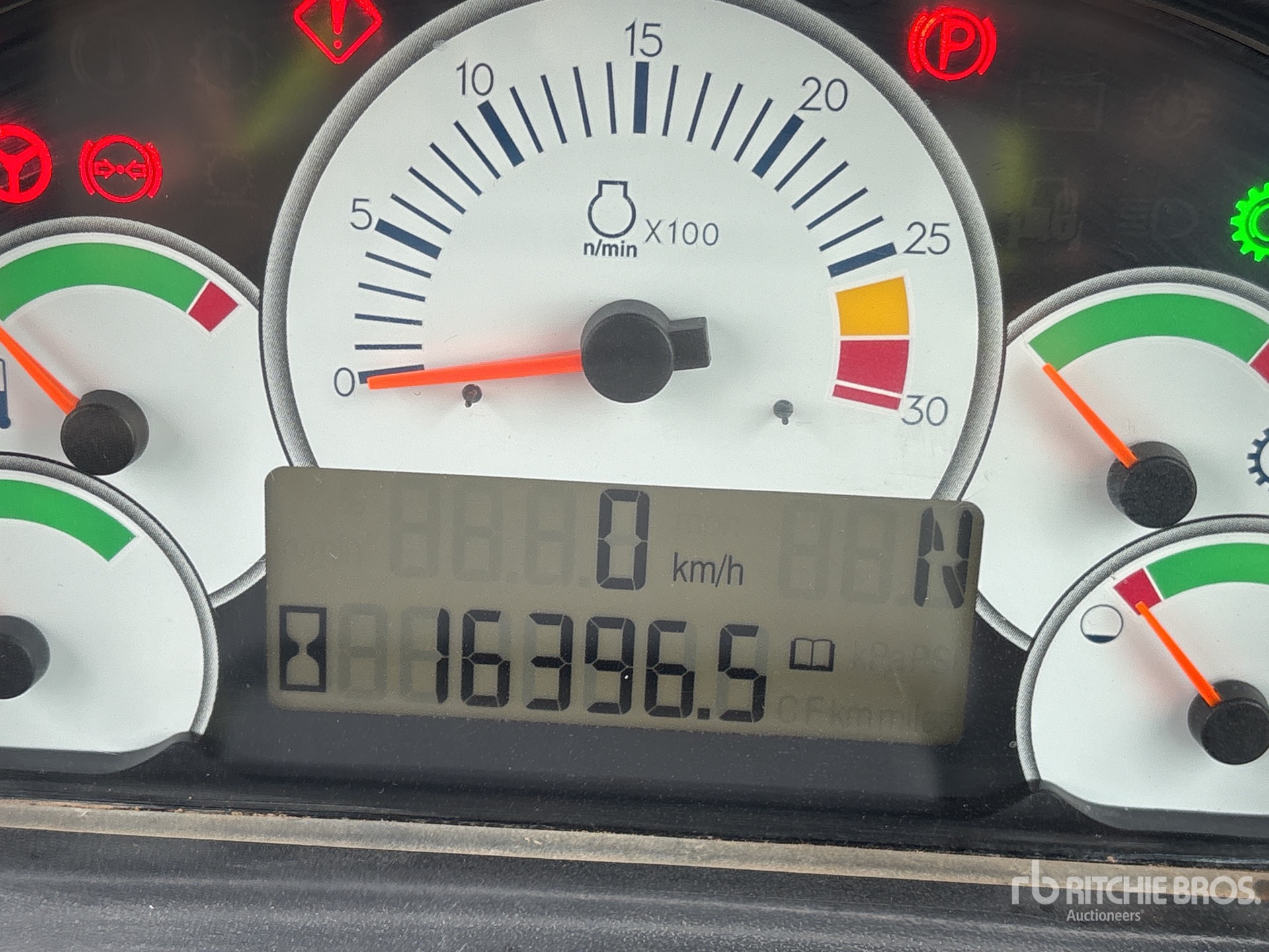 General Appearance with Hour Meter / Odometer