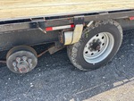 Trailer Chassis with Tire Condition