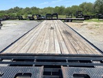 Trailer Chassis with Deck/ Floor Condition