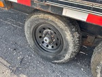 Trailer Chassis with Tire Condition