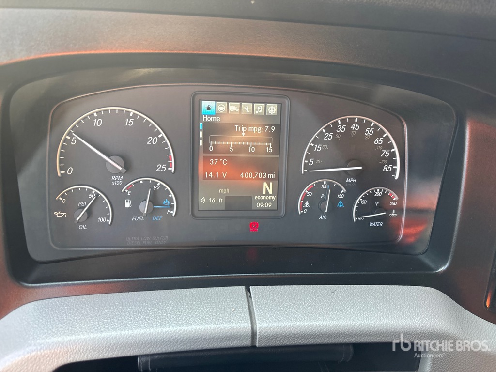 General Appearance with Hour Meter / Odometer