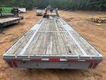 Trailer Chassis with Deck/ Floor Condition